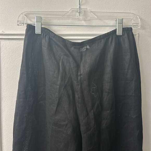 Caroline rose 100% linen black pants made in the USA. - Picture 4 of 7